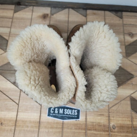 UGG Australia Bailey Button Shearling Chestnut - Picture 8 of 9